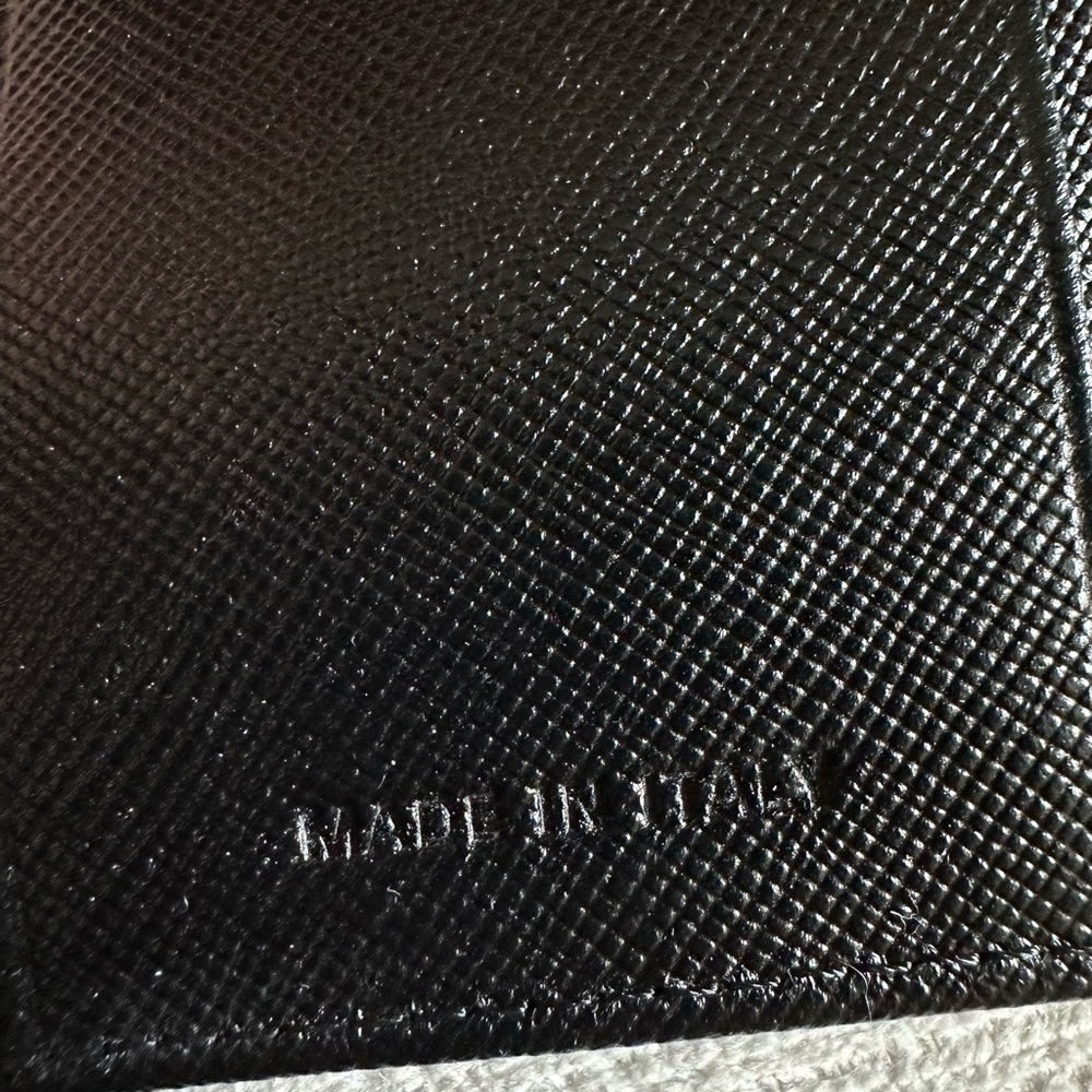 Prada Black Key & Card Holder - Picture 9 of 9